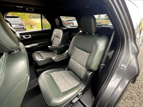 Certified 2022 Ford Explorer Timberline image 18