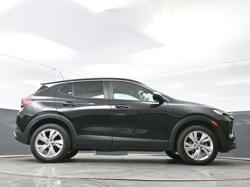 Used 2025 Buick Encore GX Preferred AWD/4WD image 25