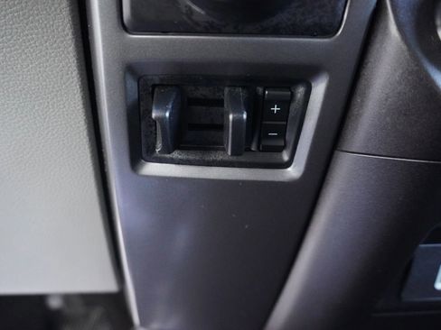Used 2018 Ford F150 XLT w/ Equipment Group 302A Luxury AWD/4WD image 18