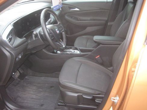 Used 2025 Buick Encore GX Preferred image 14