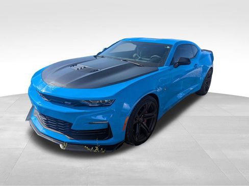 Used 2022 Chevrolet Camaro SS image 9