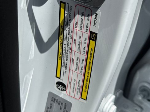 New 2026 RAM 1500 4x4 Crew Cab image 26