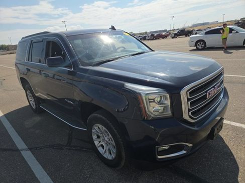 Used 2017 GMC Yukon SLE AWD/4WD image 6
