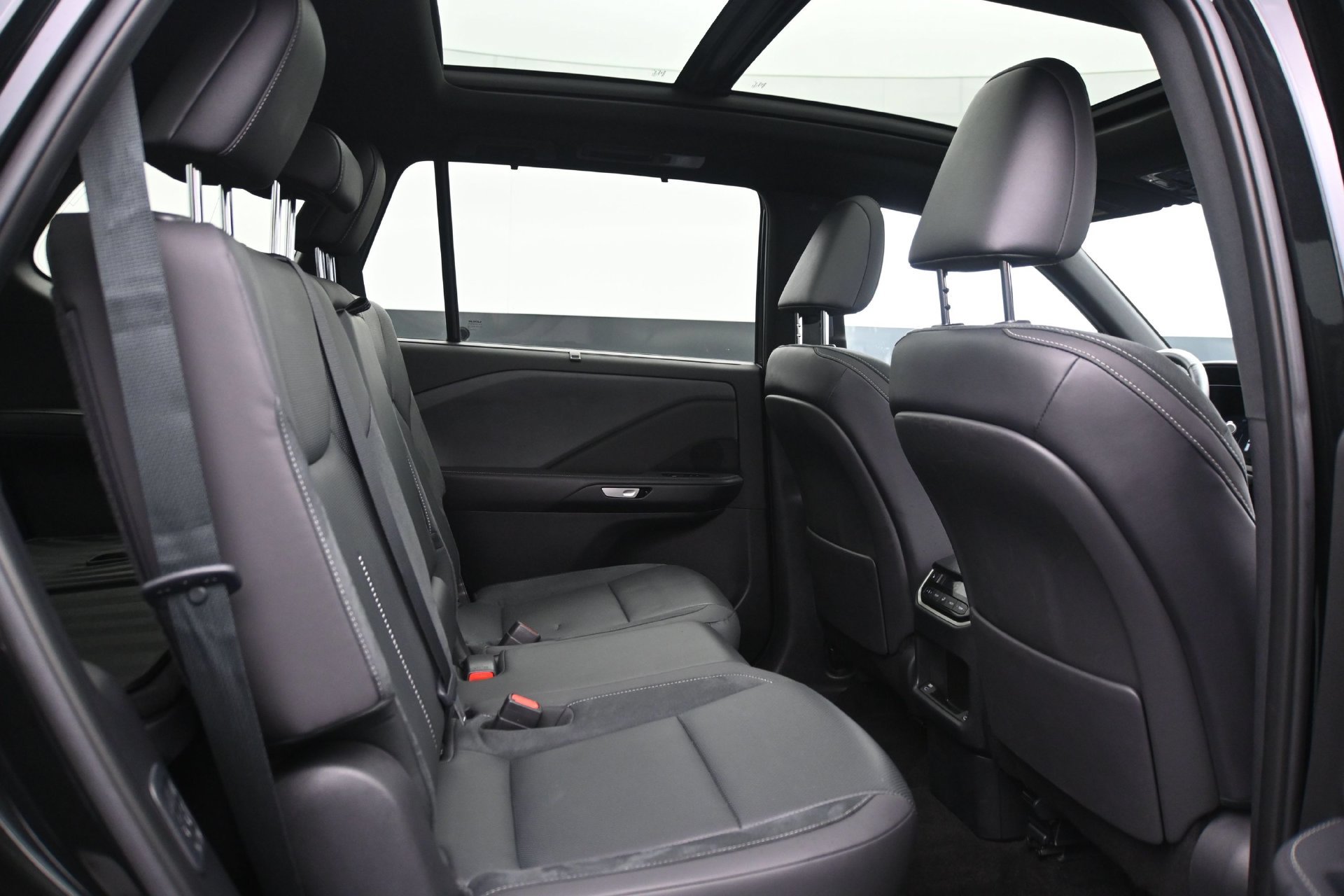 Used 2024 Lexus TX 350 AWD image 14