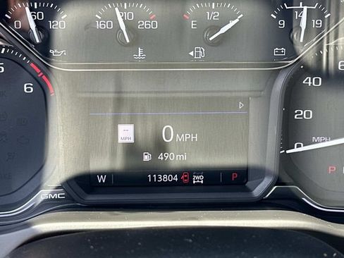 Used 2021 GMC Sierra 2500 AT4 w/ AT4 Preferred Package AWD/4WD image 11