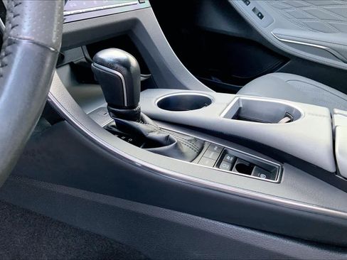Used 2020 Toyota Avalon Limited w/ Advanced Safety Package FWD image 16