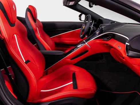 Certified 2024 Ferrari Roma Spider image 54