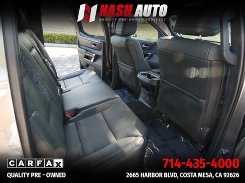 Used 2025 Toyota Tundra Limited AWD/4WD image 40