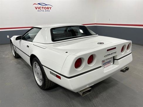 Used 1989 Chevrolet Corvette Convertible image 4