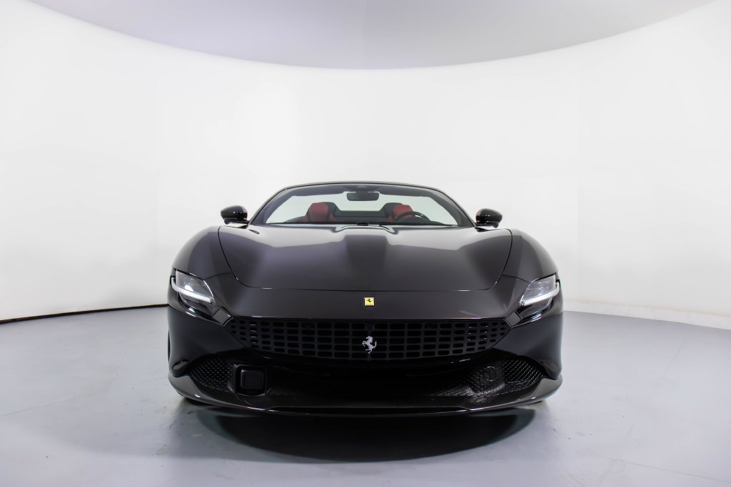 Certified 2024 Ferrari Roma Spider RWD image 11
