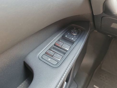 Used 2023 Lexus RX 350 w/ Accessory Package (Z1) image 27