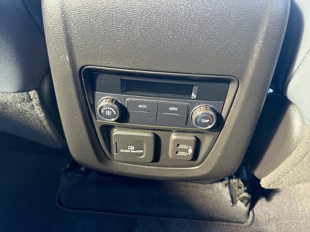 Used 2021 Buick Enclave Essence w/ Sound and Sites Package AWD/4WD image 19