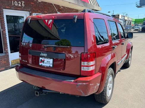 Used 2009 Jeep Liberty Sport w/ Popular Equipment Group AWD/4WD image 3