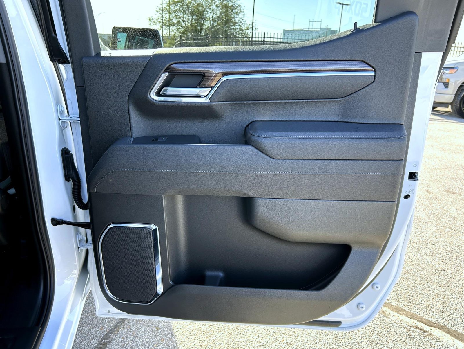 New 2026 Chevrolet Silverado 1500 RST w/ Z71 Off-Road Package AWD/4WD image 18