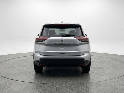Used 2025 Nissan Rogue SV FWD image 6