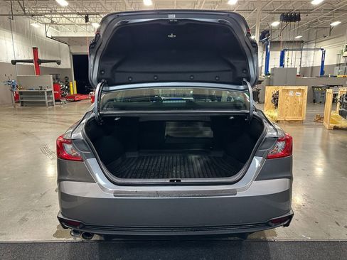 Certified 2025 Toyota Camry SE image 12