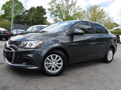 Used 2019 Chevrolet Sonic LT image 43