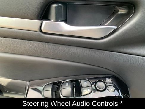 Certified 2025 Nissan Altima 2.5 SR AWD/4WD image 16