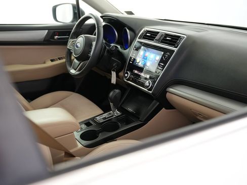 Used 2019 Subaru Outback 2.5i Premium AWD/4WD image 56