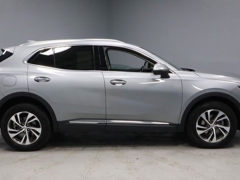 Used 2023 Buick Envision Essence image 5