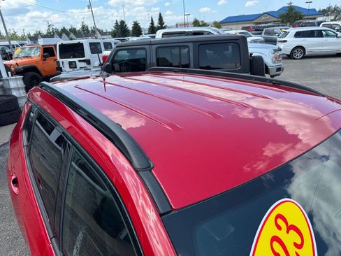 Used 2023 Jeep Compass Limited image 59