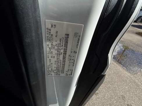 Used 2016 Ford Transit 350 XLT image 26