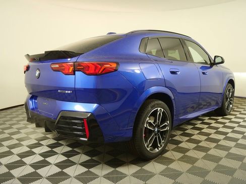 Used 2026 BMW X2 xDrive28i w/ M Sport Package AWD/4WD image 2