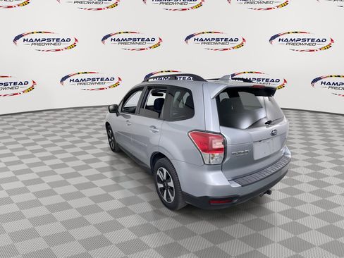 Used 2017 Subaru Forester 2.5i Premium image 6