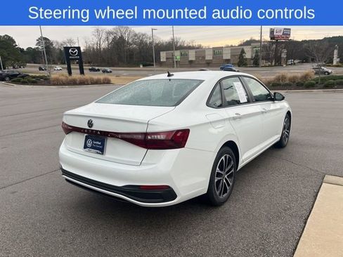 Certified 2025 Volkswagen Jetta Sport image 5