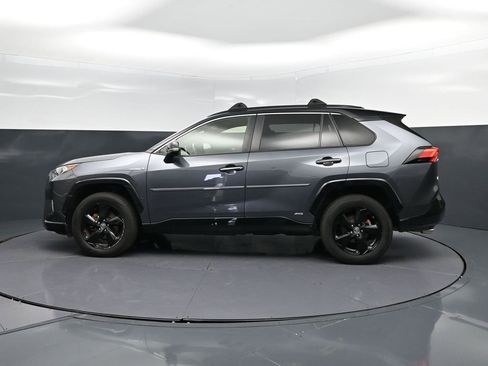 Used 2019 Toyota RAV4 XSE image 4