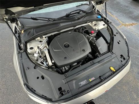 Used 2018 Volvo S90 T5 Momentum w/ Convenience Package image 32