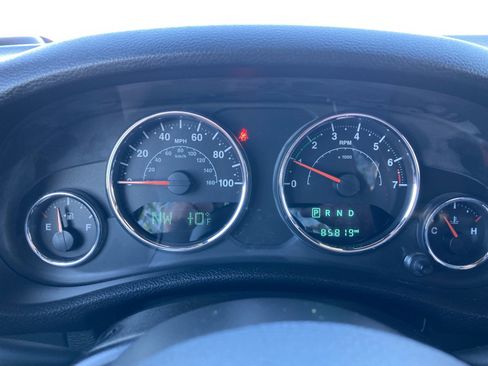 Used 2016 Jeep Wrangler Unlimited Sport image 13