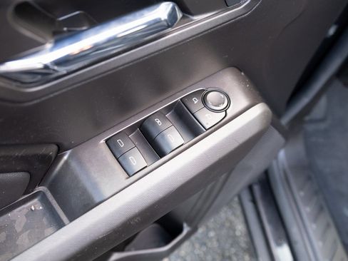 Used 2023 GMC Canyon Elevation w/ Convenience Package image 10