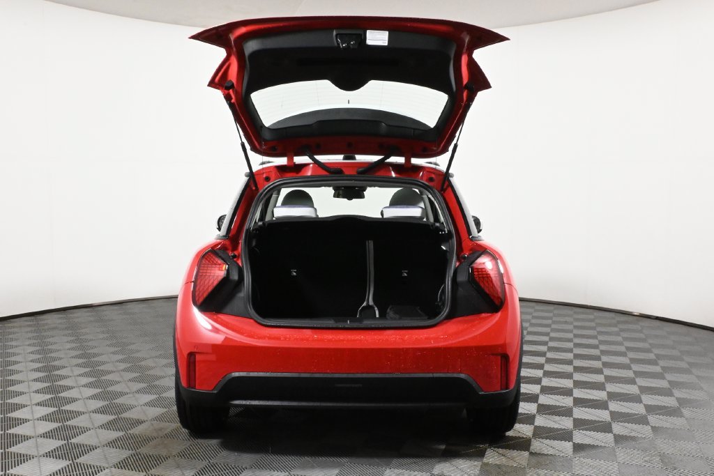 Certified 2025 MINI Cooper S FWD image 34