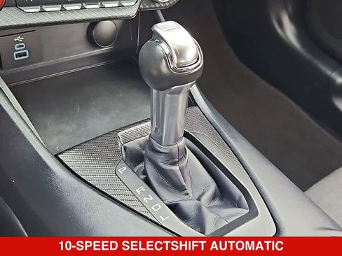 Used 2024 Ford Mustang Convertible RWD image 32