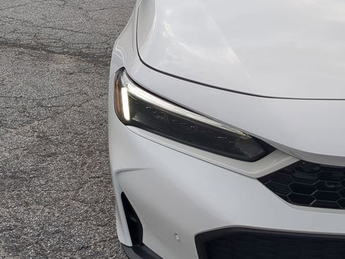 Used 2025 Honda Civic Sport Touring image 8