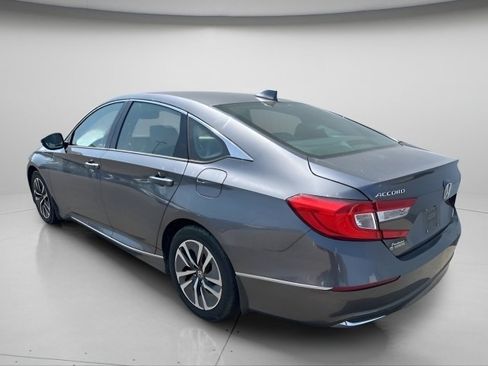 Used 2019 Honda Accord Touring image 8