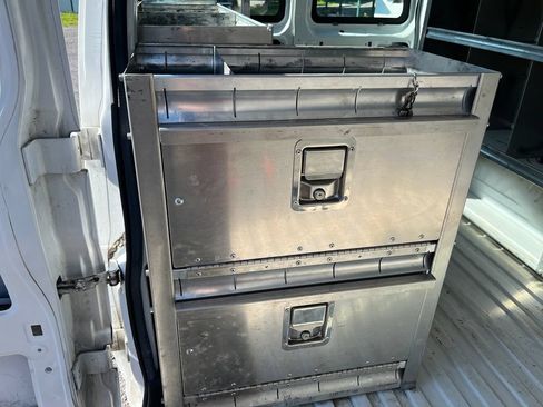 Used 2020 Chevrolet Express 2500 w/ Driver Convenience Package RWD image 9