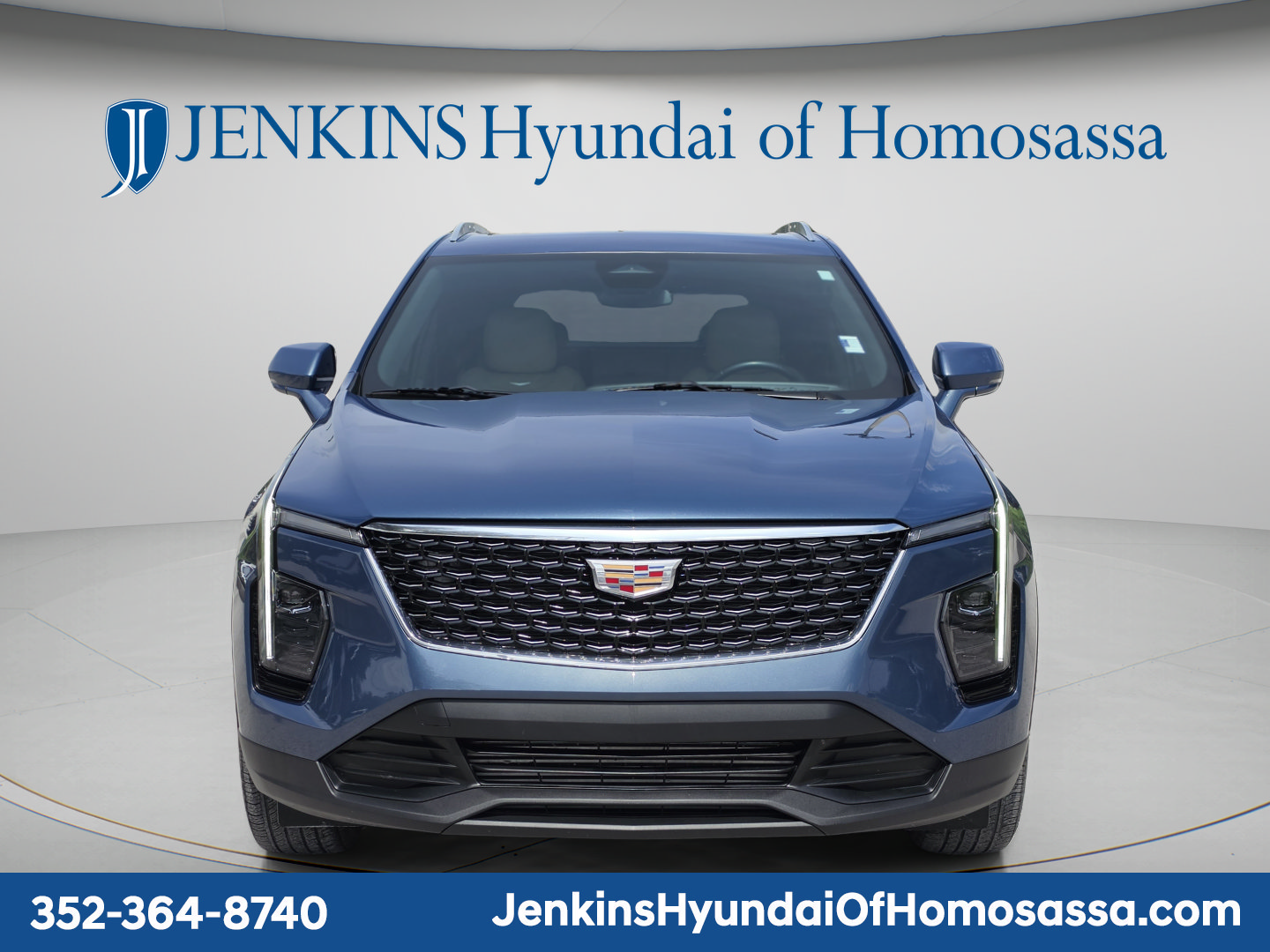 Used 2024 Cadillac XT4 Luxury FWD image 11