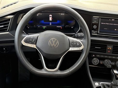 Used 2024 Volkswagen Jetta SE w/ Black Wheel Package image 36