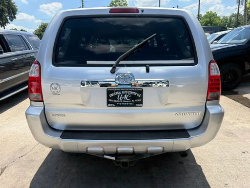 Used 2006 Toyota 4Runner Sport RWD image 6