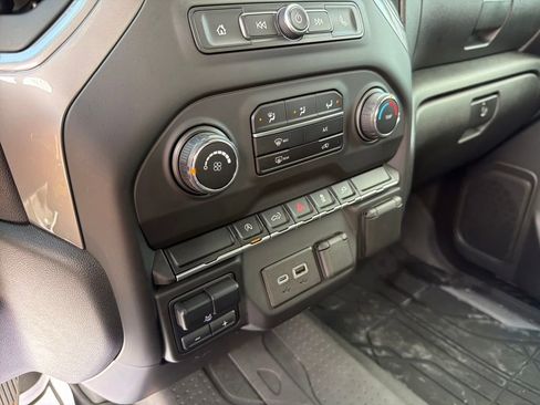 Used 2021 Chevrolet Silverado 1500 Custom w/ Rally Edition image 21