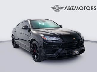 Used 2022 Lamborghini Urus AWD/4WD video 1