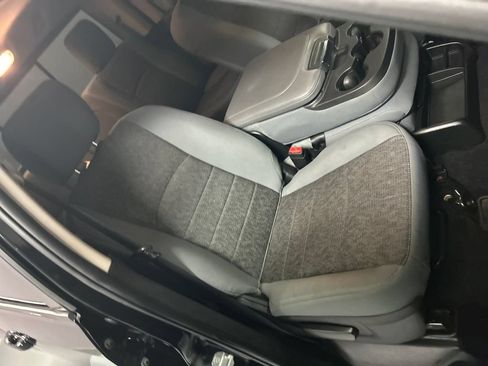 Used 2019 RAM 1500 Big Horn AWD/4WD image 22