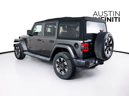 Used 2018 Jeep Wrangler Unlimited Sahara image 5
