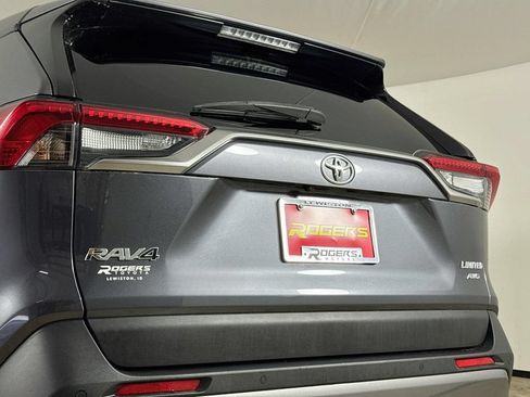 Certified 2019 Toyota RAV4 Limited AWD/4WD image 28