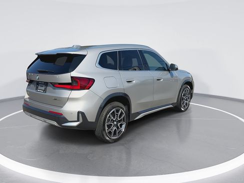 Used 2026 BMW X1 xDrive28i w/ Technology Package AWD/4WD image 8