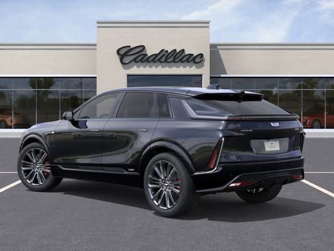 New 2026 Cadillac Lyriq V image 3