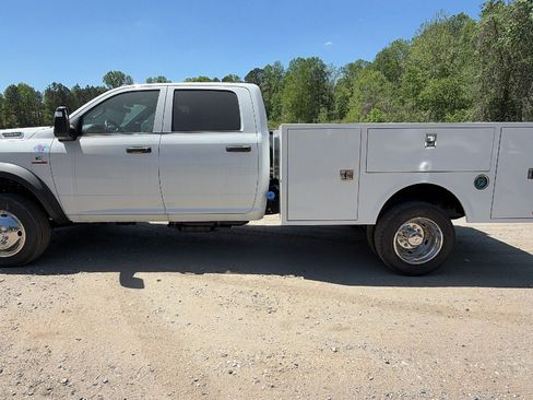 New 2026 RAM 5500 Tradesman w/ Chrome Appearance Group image 11