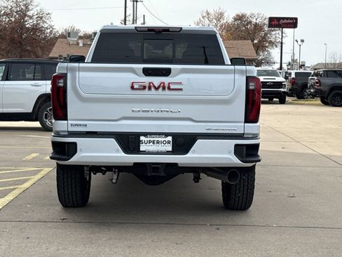 New 2026 GMC Sierra 2500 Denali w/ Denali Reserve Package image 4